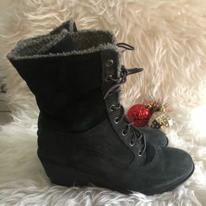 Timberland Black Wedge Boots Booties Foldover